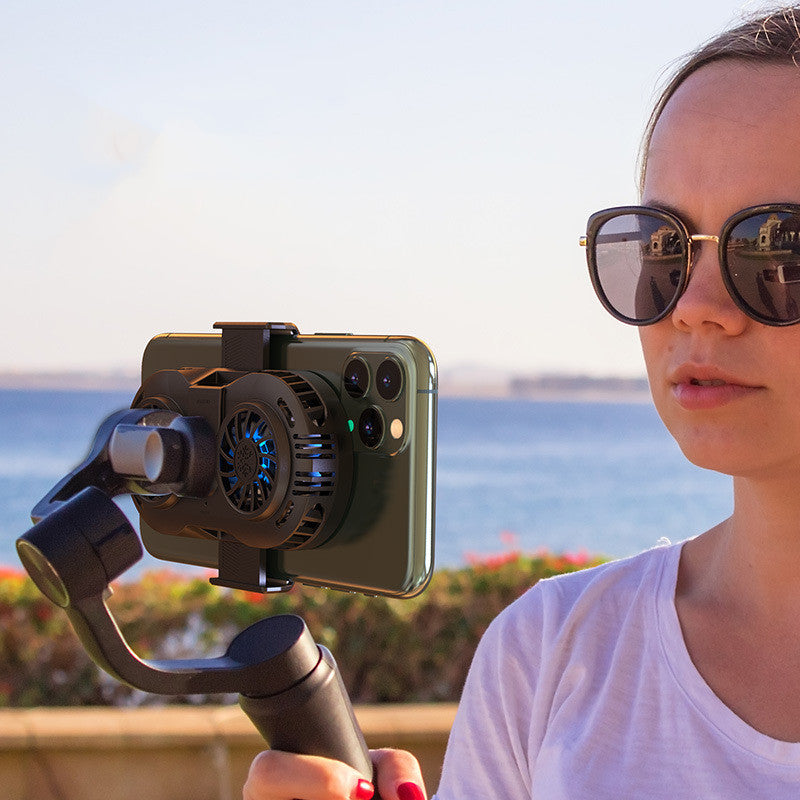 Semiconductor mobile phone radiator